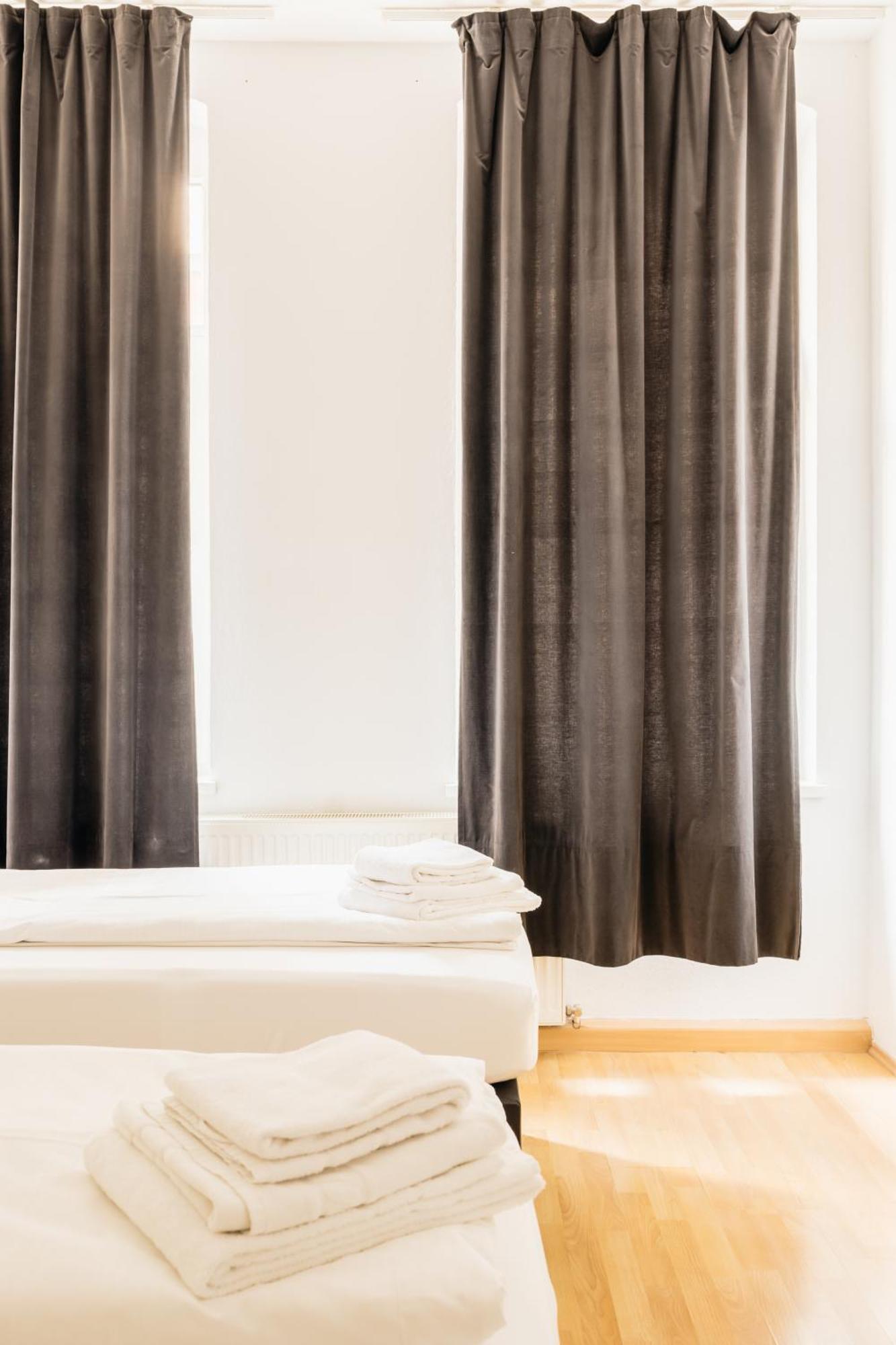 2-room *